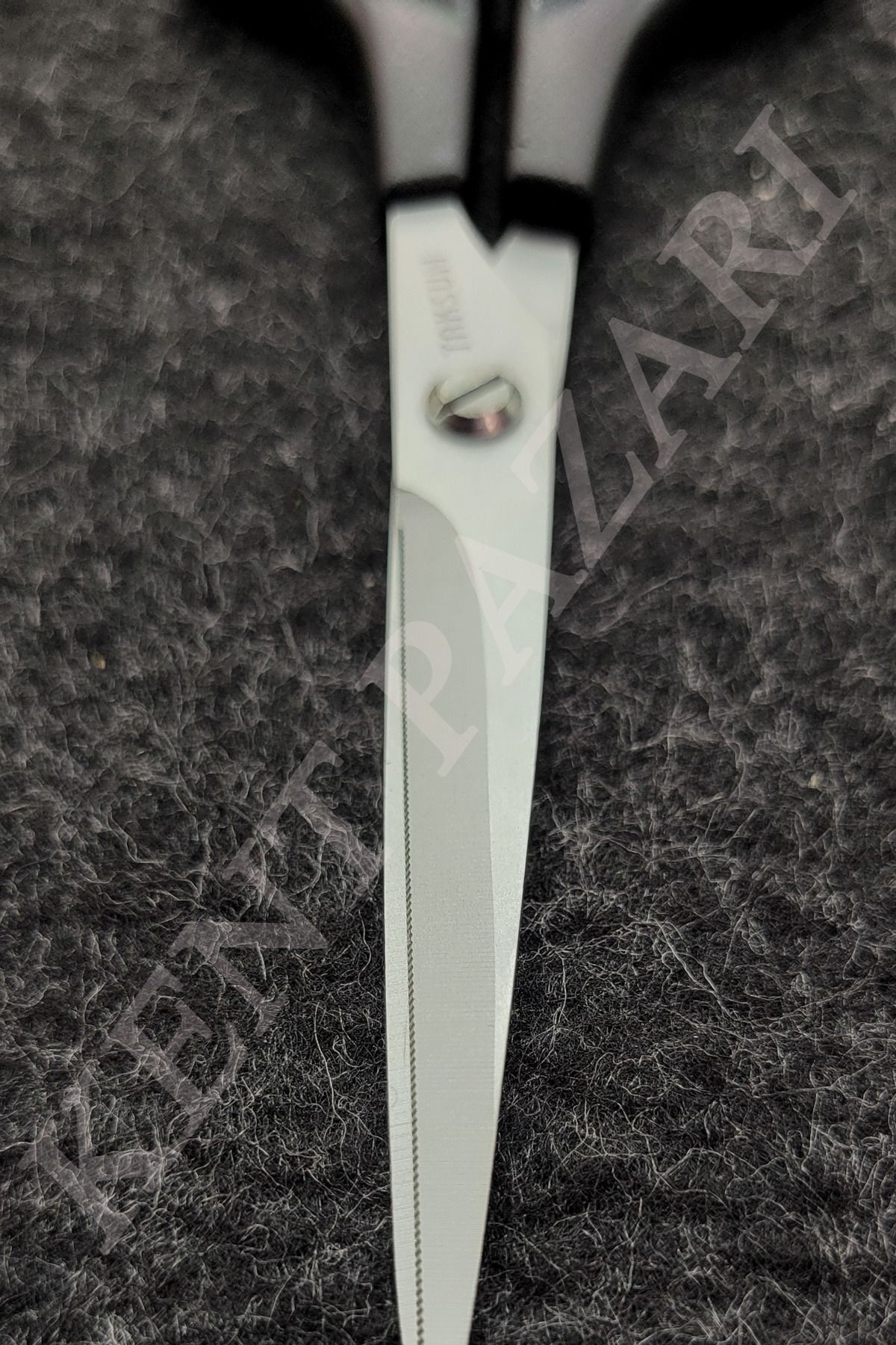 1 Adet.kuaför Berber Makası. Uzunluk 15 Cm